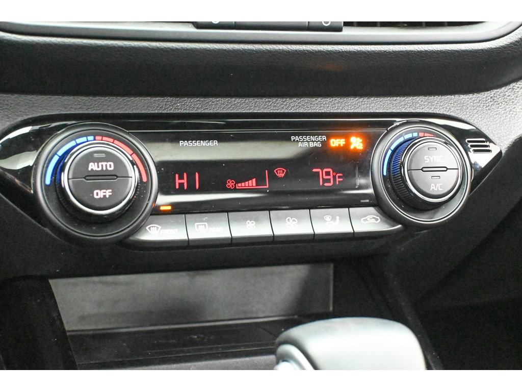 Used 2024 Kia Forte GT-Line w/ GT-Line Premium Package image 40