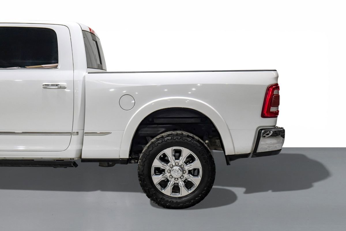 Used 2022 RAM 2500 Limited image 11