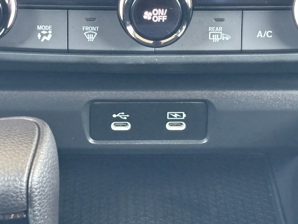 Used 2023 Honda Accord EX image 16