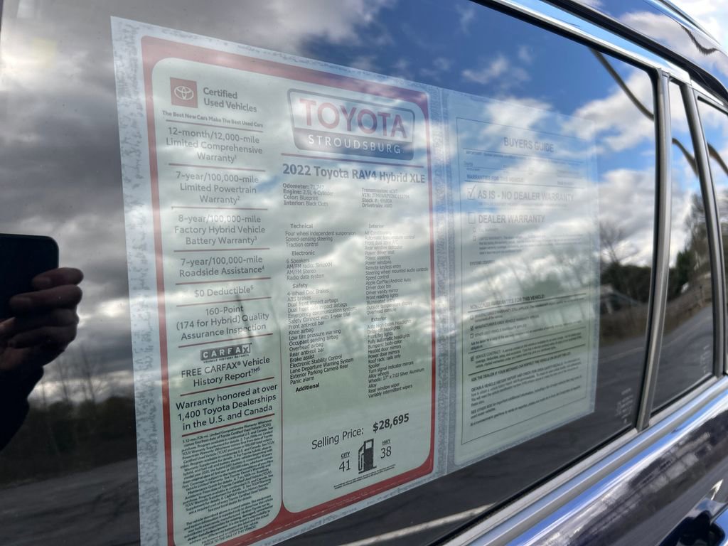 Certified 2022 Toyota RAV4 XLE w/ Convenience Package image 31