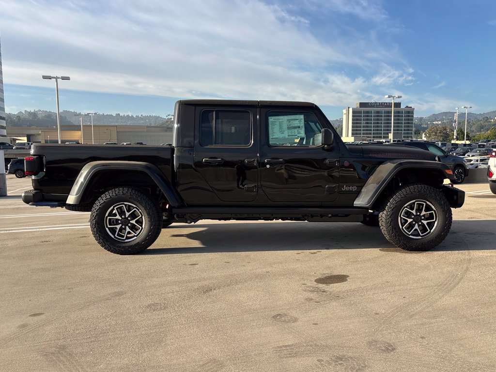 New 2026 Jeep Gladiator Rubicon AWD/4WD image 2
