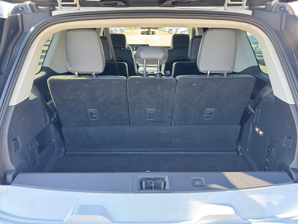 Used 2025 Ford Expedition Active image 18