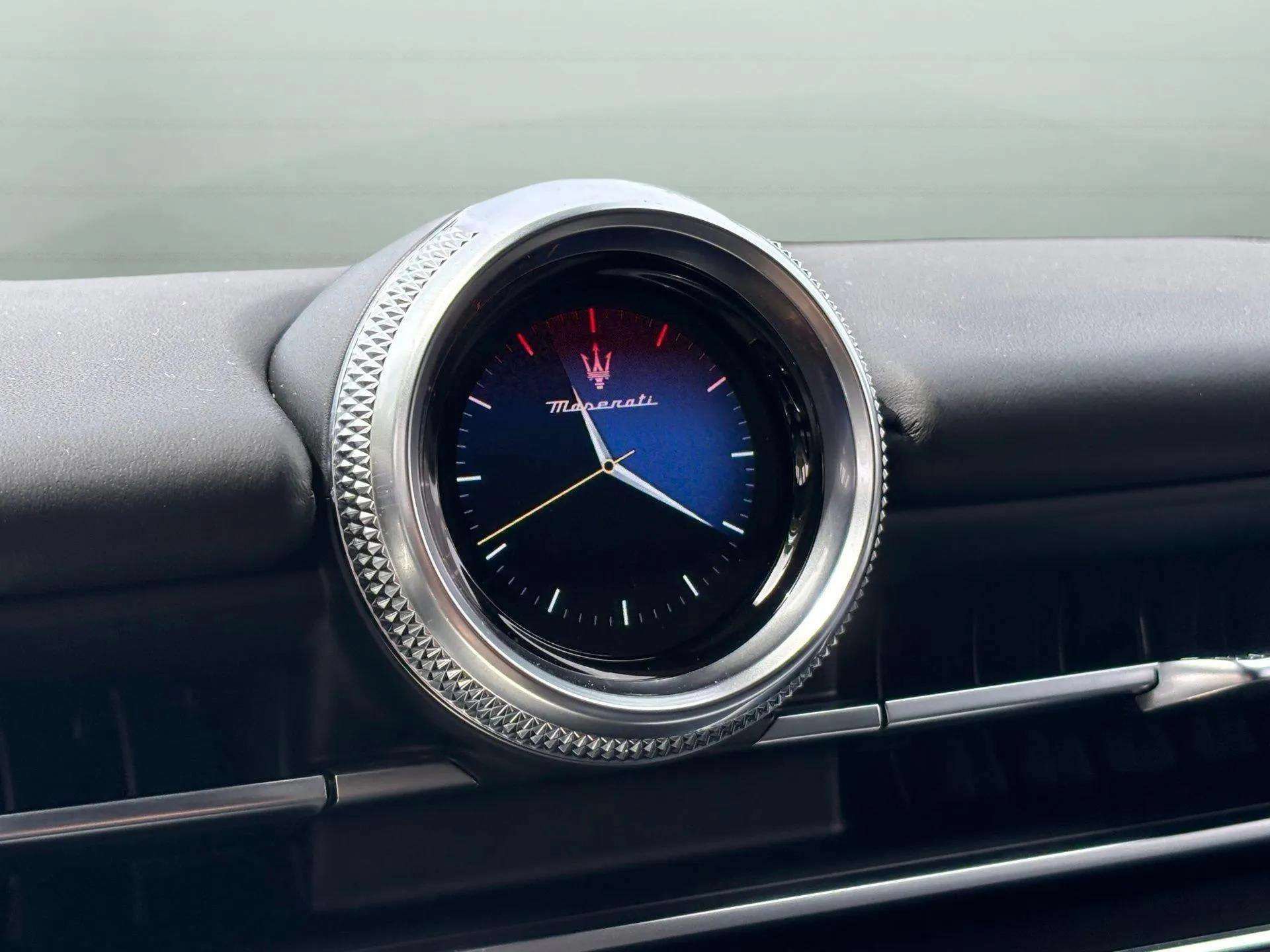 New 2025 Maserati Grecale Modena AWD/4WD image 32