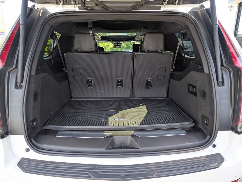 Used 2022 Cadillac Escalade ESV Sport Platinum AWD/4WD image 59