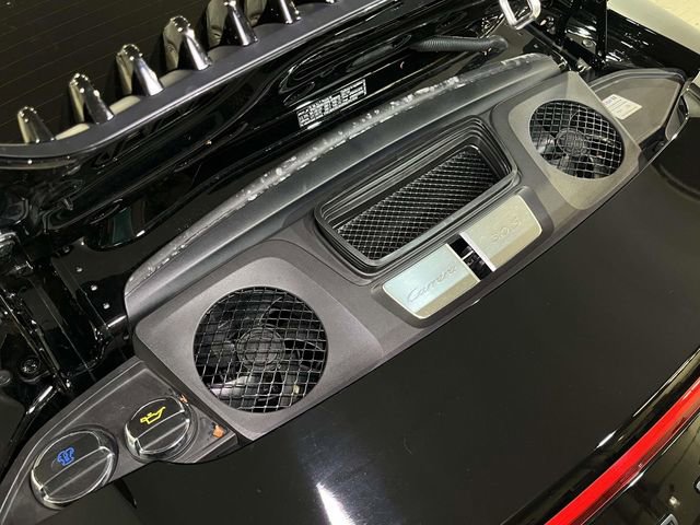 Certified 2017 Porsche 911 Carrera 4S image 21