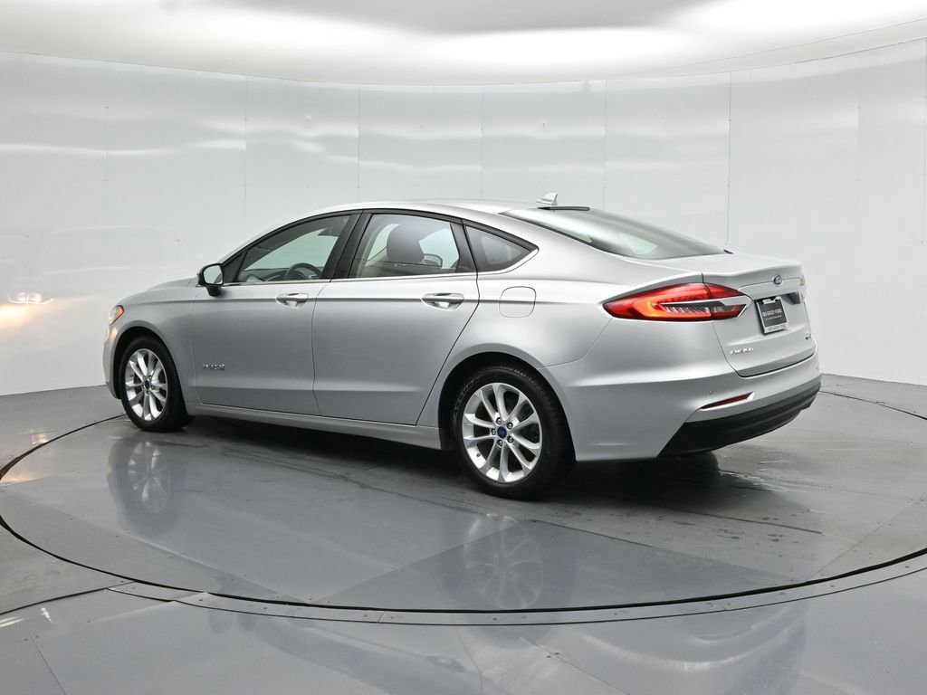 Certified 2019 Ford Fusion SE FWD image 6