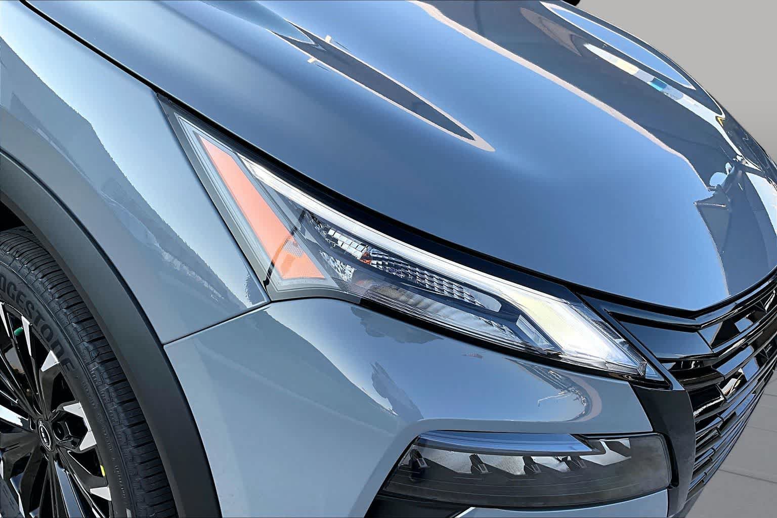 New 2026 Nissan Rogue Dark Armor AWD/4WD image 13