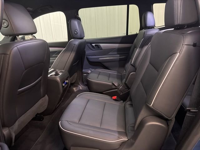 Used 2025 Buick Enclave Preferred image 22