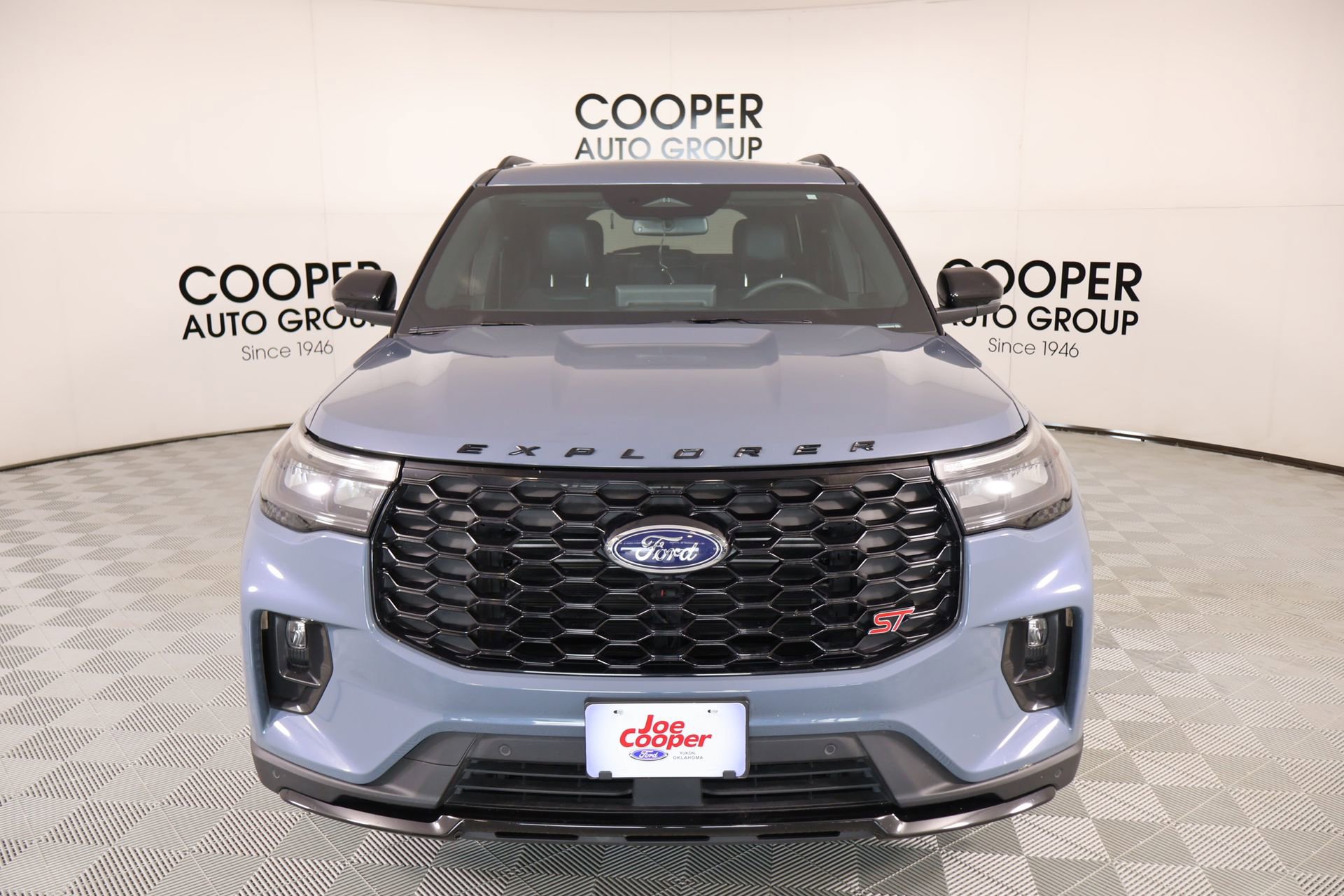 Used 2025 Ford Explorer ST w/ Sun And Sound Package AWD/4WD image 10