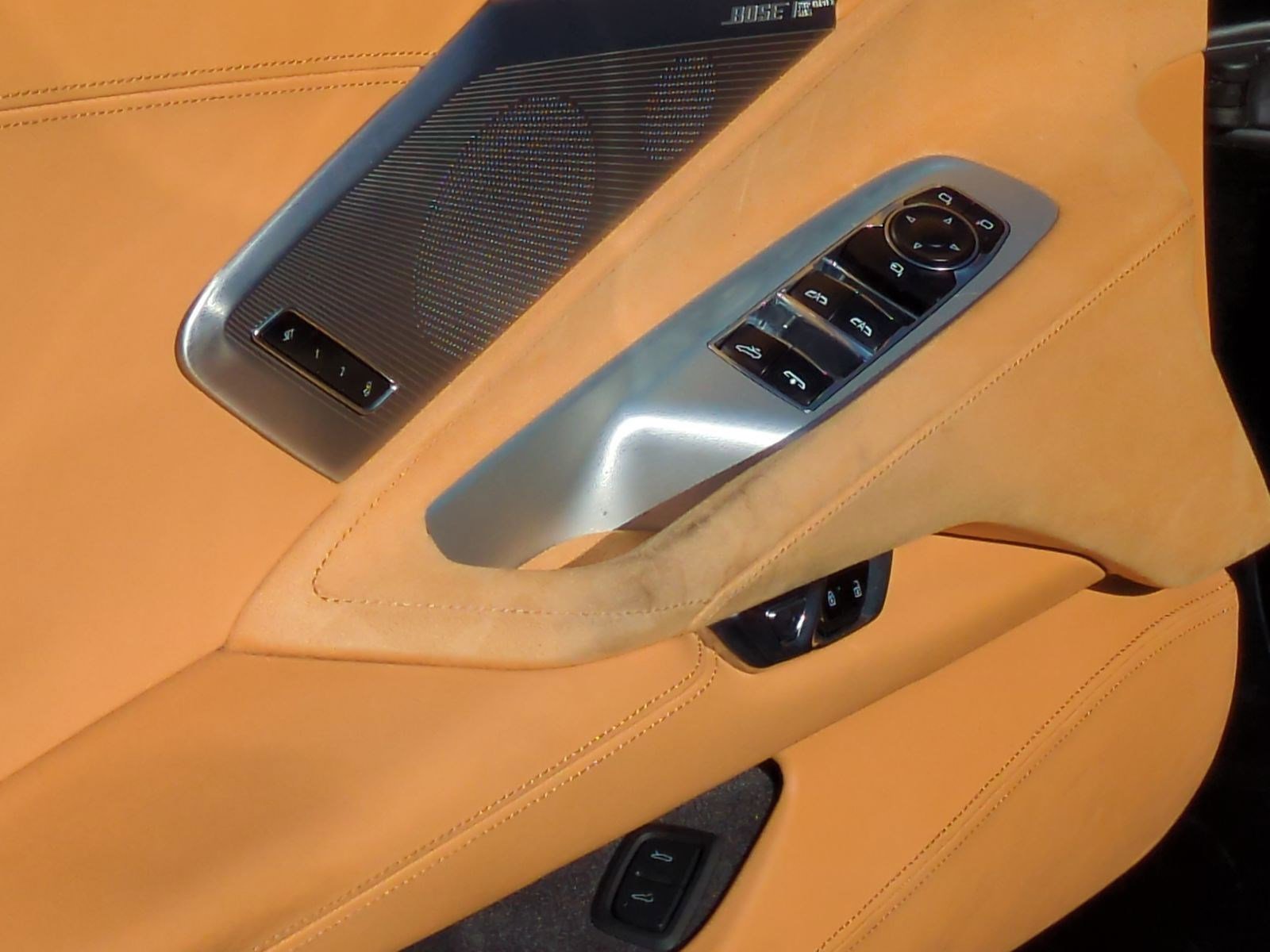 Used 2021 Chevrolet Corvette Stingray Premium Conv w/ Z51 Performance Package image 15