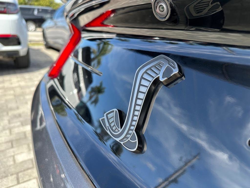 Used 2021 Ford Mustang Shelby GT500 w/ Technology Package image 10