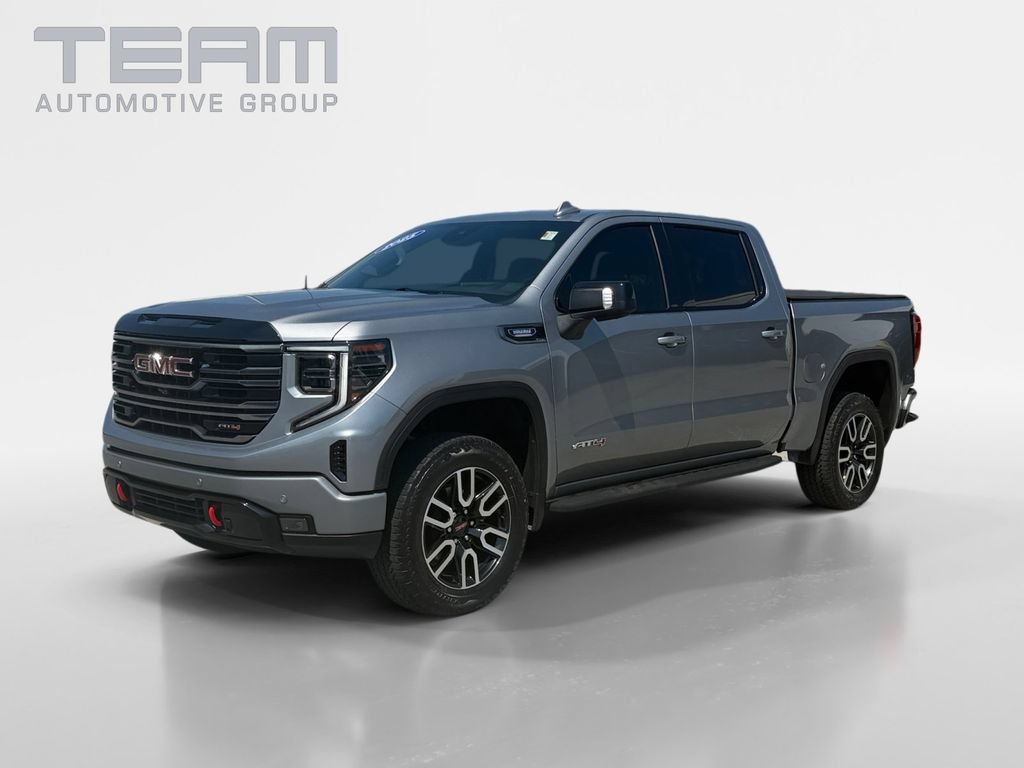 Used 2025 GMC Sierra 1500 AT4 w/ AT4 Premium Package AWD/4WD image 3