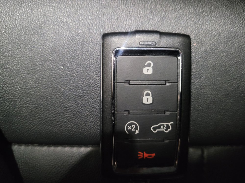 Used 2022 Jeep Grand Cherokee Limited 4xe AWD/4WD image 32