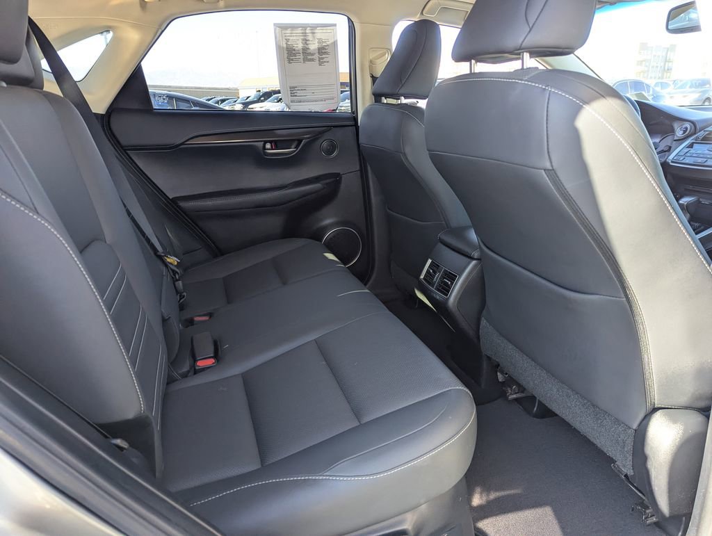 Used 2017 Lexus NX 300h AWD image 33