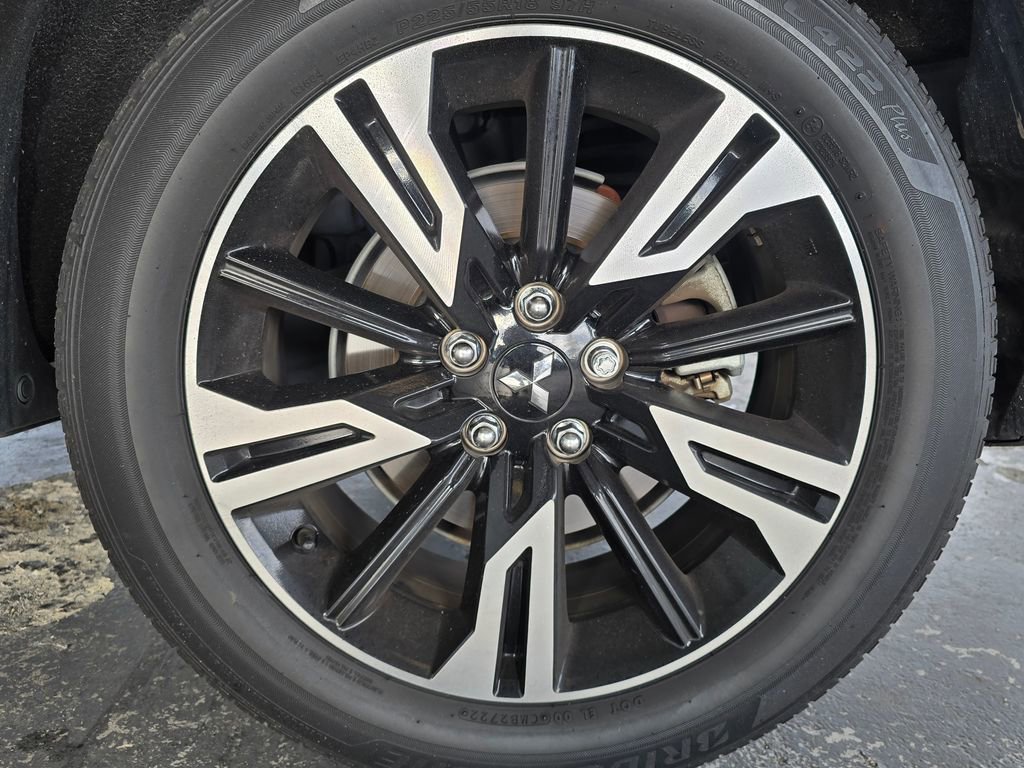 Used 2023 Mitsubishi Eclipse Cross SEL AWD/4WD image 41