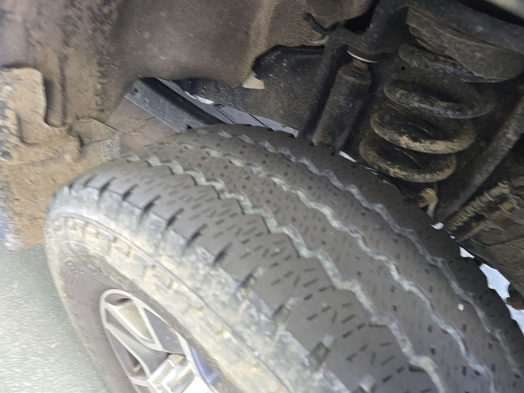 Used 2023 Ford F350 Lariat AWD/4WD image 5