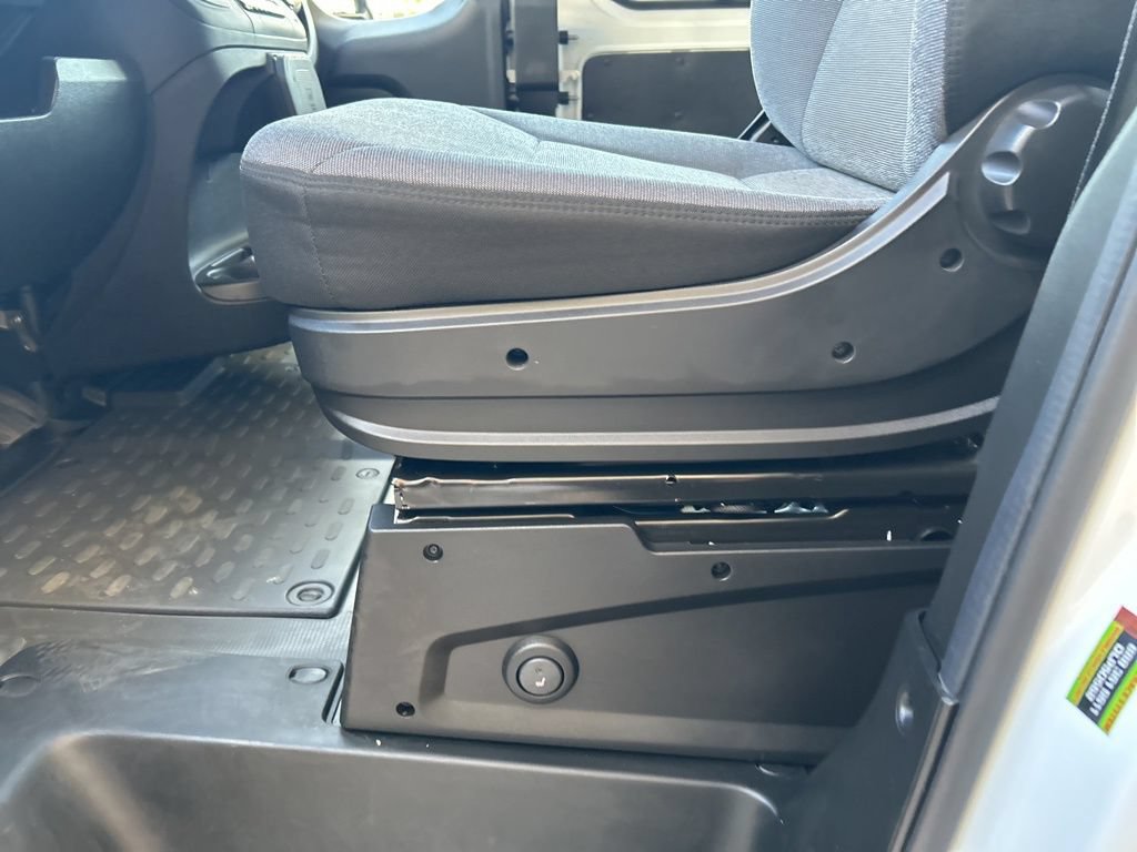 Used 2024 RAM ProMaster 3500 w/ Delivery Van Package FWD image 36