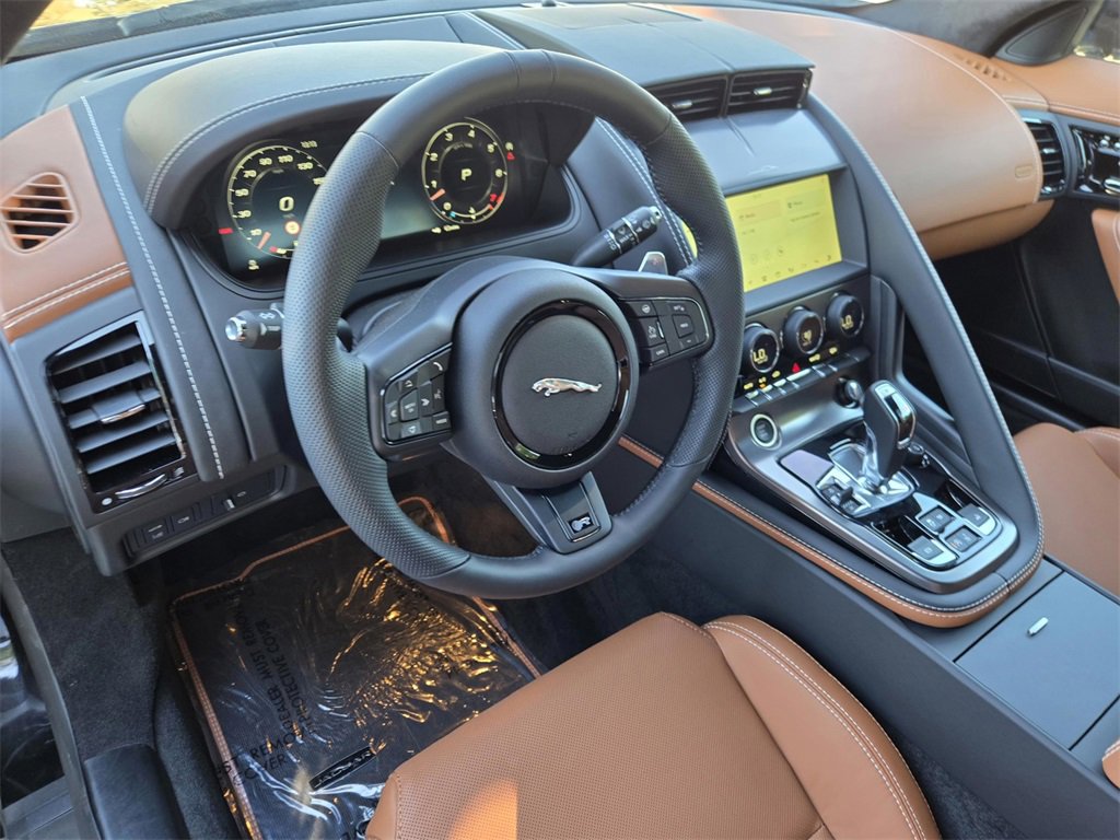 New 2024 Jaguar F-TYPE R image 11