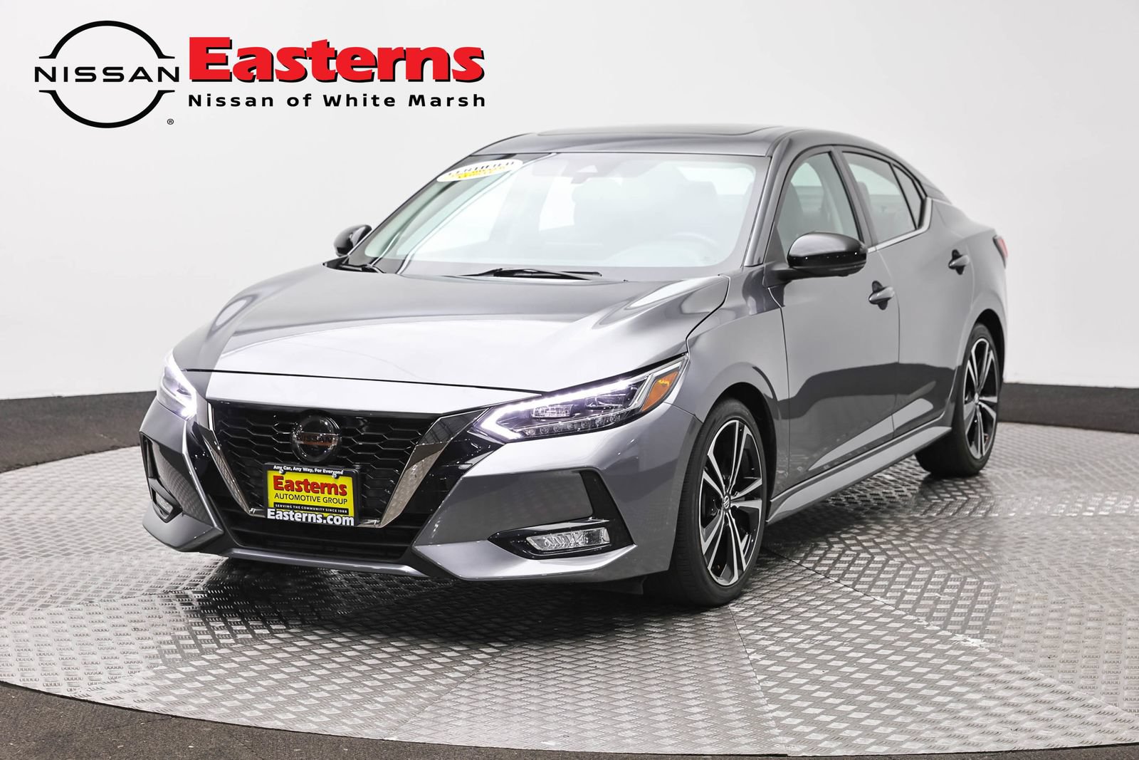 Used 2023 Nissan Sentra SR w/ SR Premium Package FWD image 1