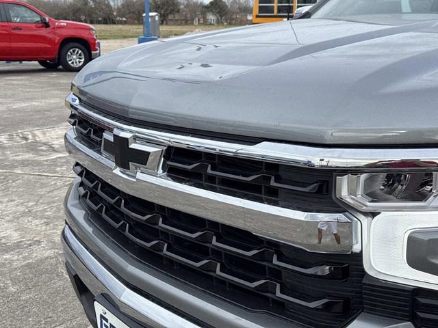 New 2026 Chevrolet Silverado 1500 LT w/ LPO, Dark Essentials Package RWD image 3
