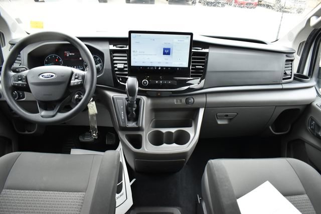 Used 2024 Ford Transit 350 XLT image 18