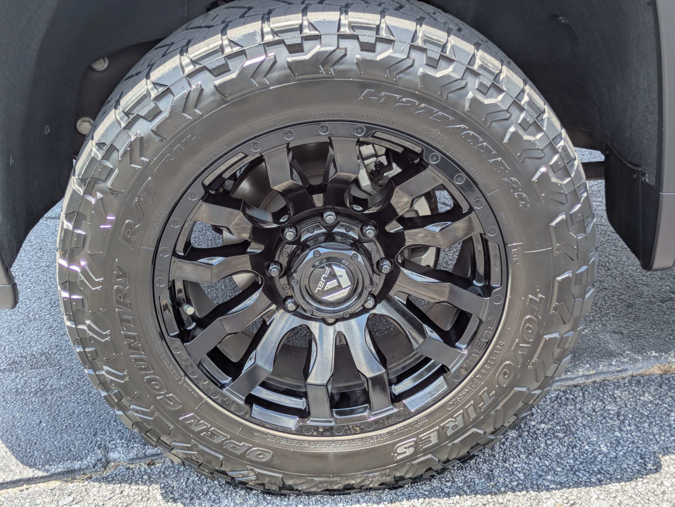 Certified 2024 Chevrolet Silverado 3500 High Country w/ High Country Premium Package AWD/4WD image 31