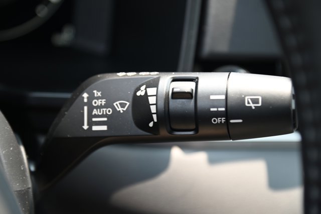 New 2023 Mitsubishi Outlander SEL image 34