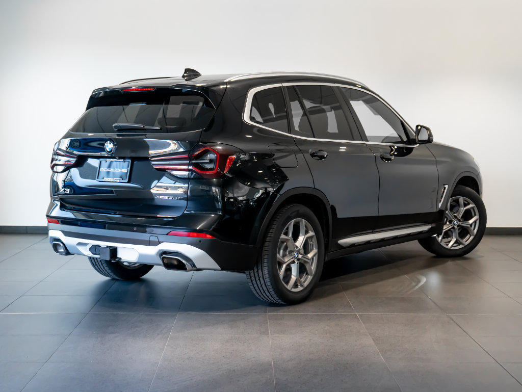 Used 2024 BMW X3 xDrive30i w/ Premium Package w/ZPA AWD/4WD image 7