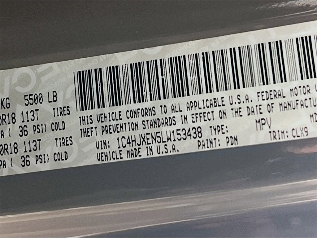 Used 2020 Jeep Wrangler Unlimited Sahara image 29