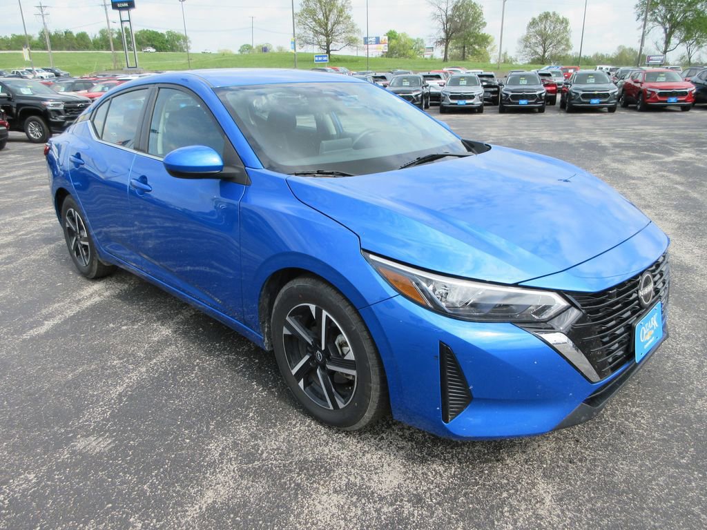 Used 2024 Nissan Sentra SV FWD image 7
