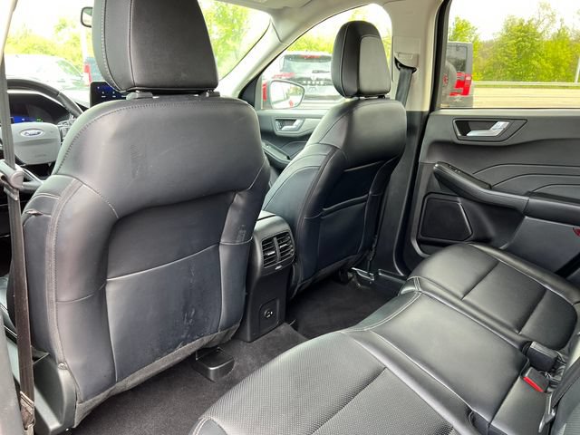 Used 2022 Ford Escape Titanium AWD/4WD image 35
