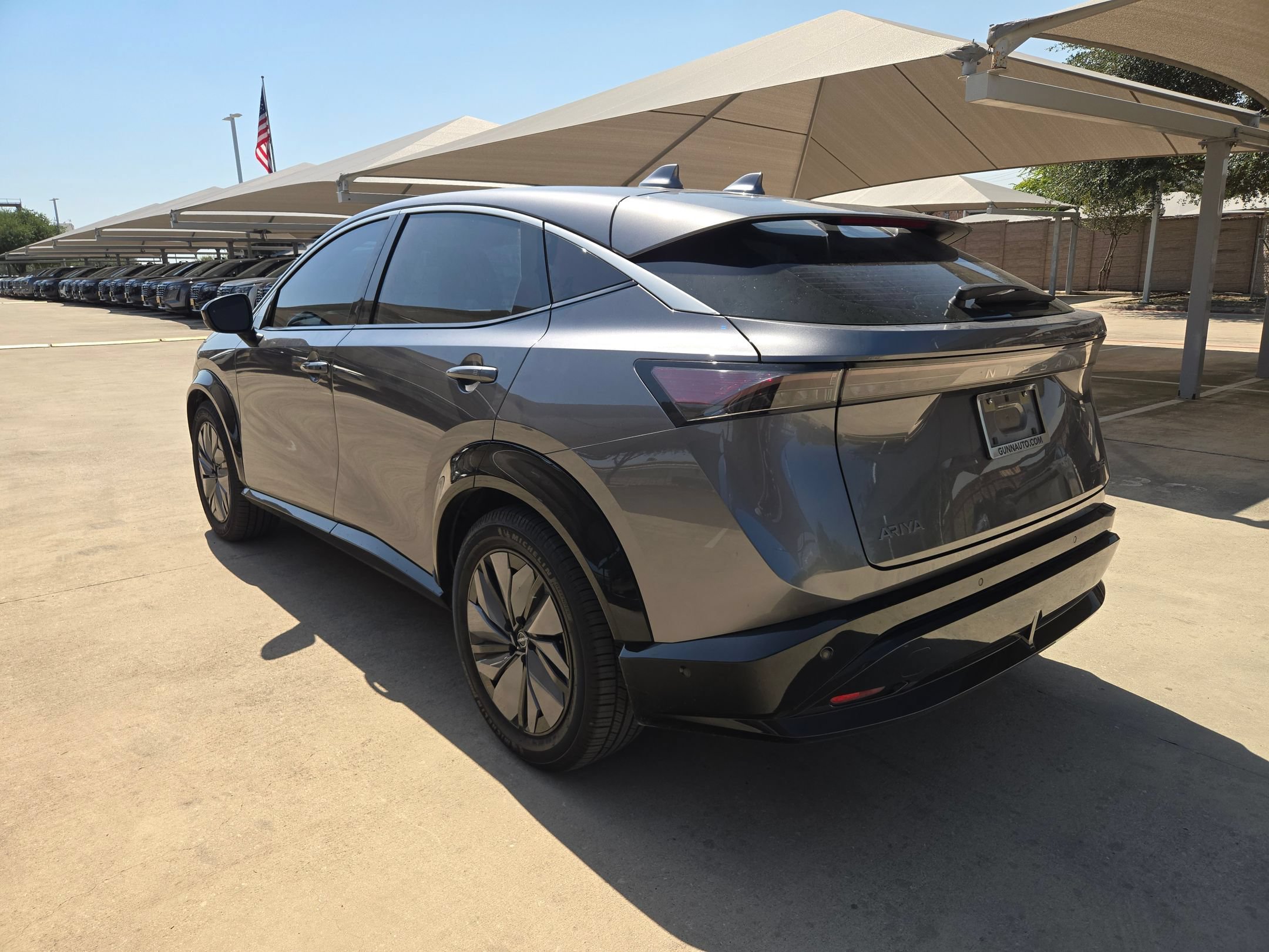 Used 2023 Nissan Ariya FWD image 5
