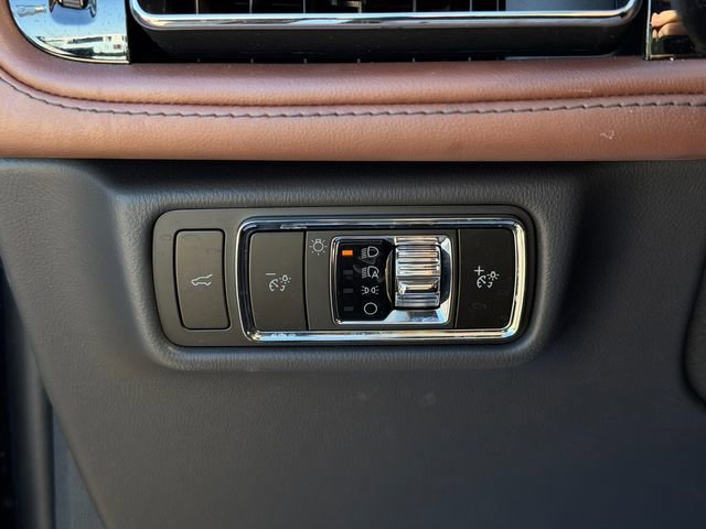 Used 2025 Lincoln Aviator Reserve w/ Equipment Group 201A image 50