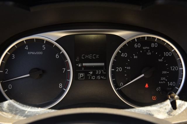 Used 2021 Nissan Versa S FWD image 10
