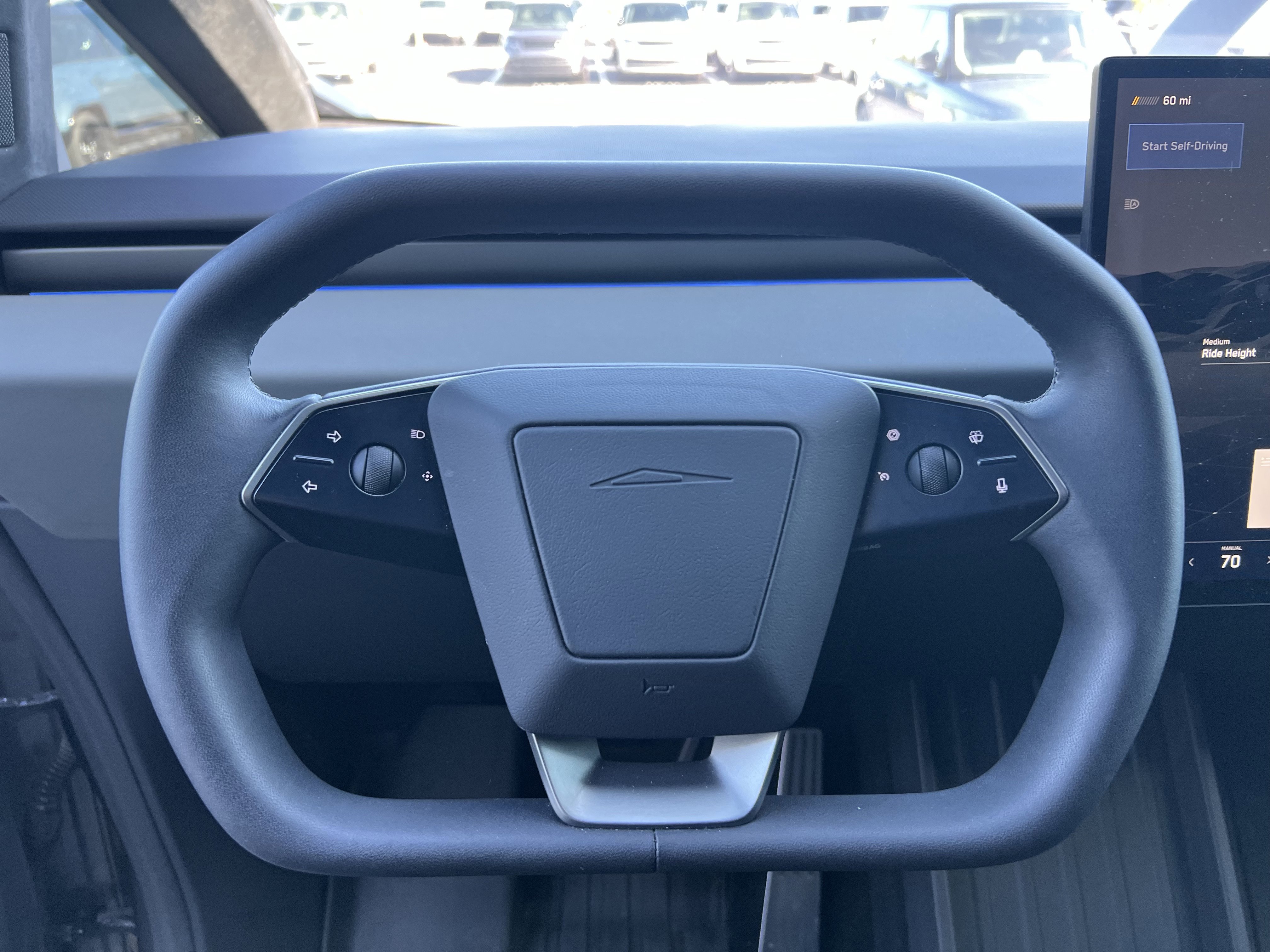 Used 2024 Tesla Cybertruck AWD Crew Cab image 23