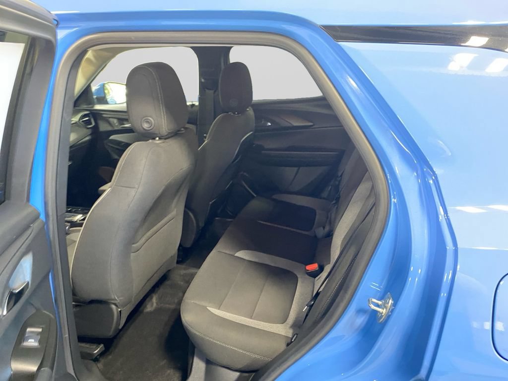 Certified 2024 Chevrolet TrailBlazer LT w/ Convenience Package AWD/4WD image 16