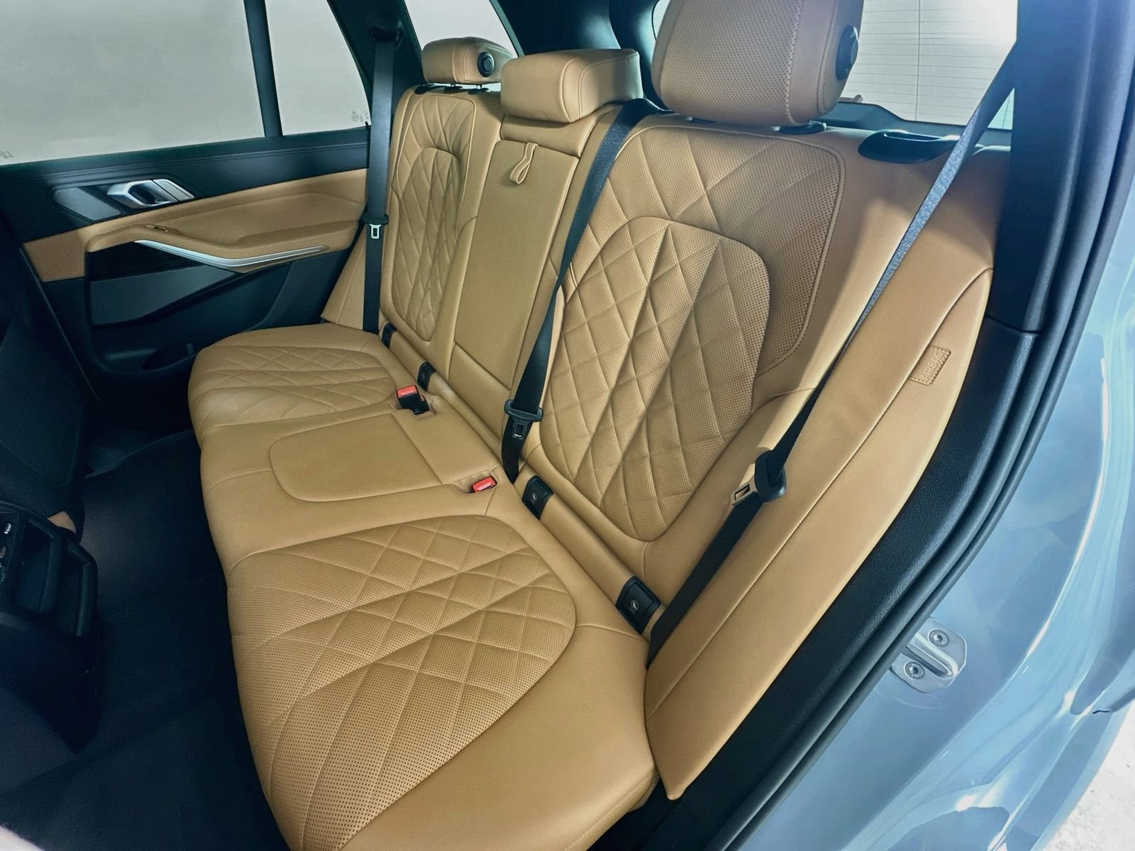 Used 2026 BMW X5 xDrive40i w/ M Sport Package AWD/4WD image 37