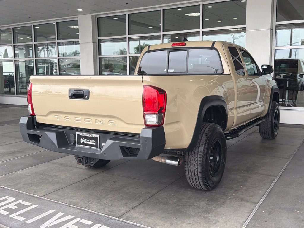 Certified 2016 Toyota Tacoma TRD Off-Road w/ Towing Package AWD/4WD image 14
