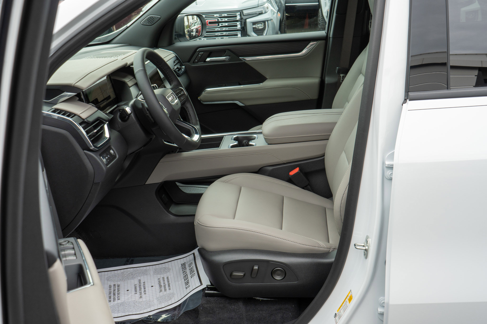 New 2026 GMC Acadia Elevation FWD image 28