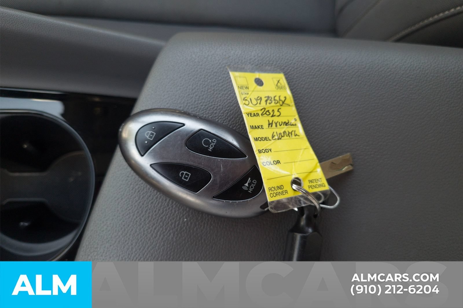 Certified 2025 Hyundai Elantra SEL FWD image 37
