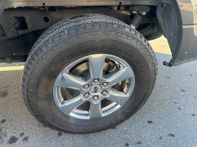 Used 2019 Ford F150 XLT w/ Equipment Group 302A Luxury image 10