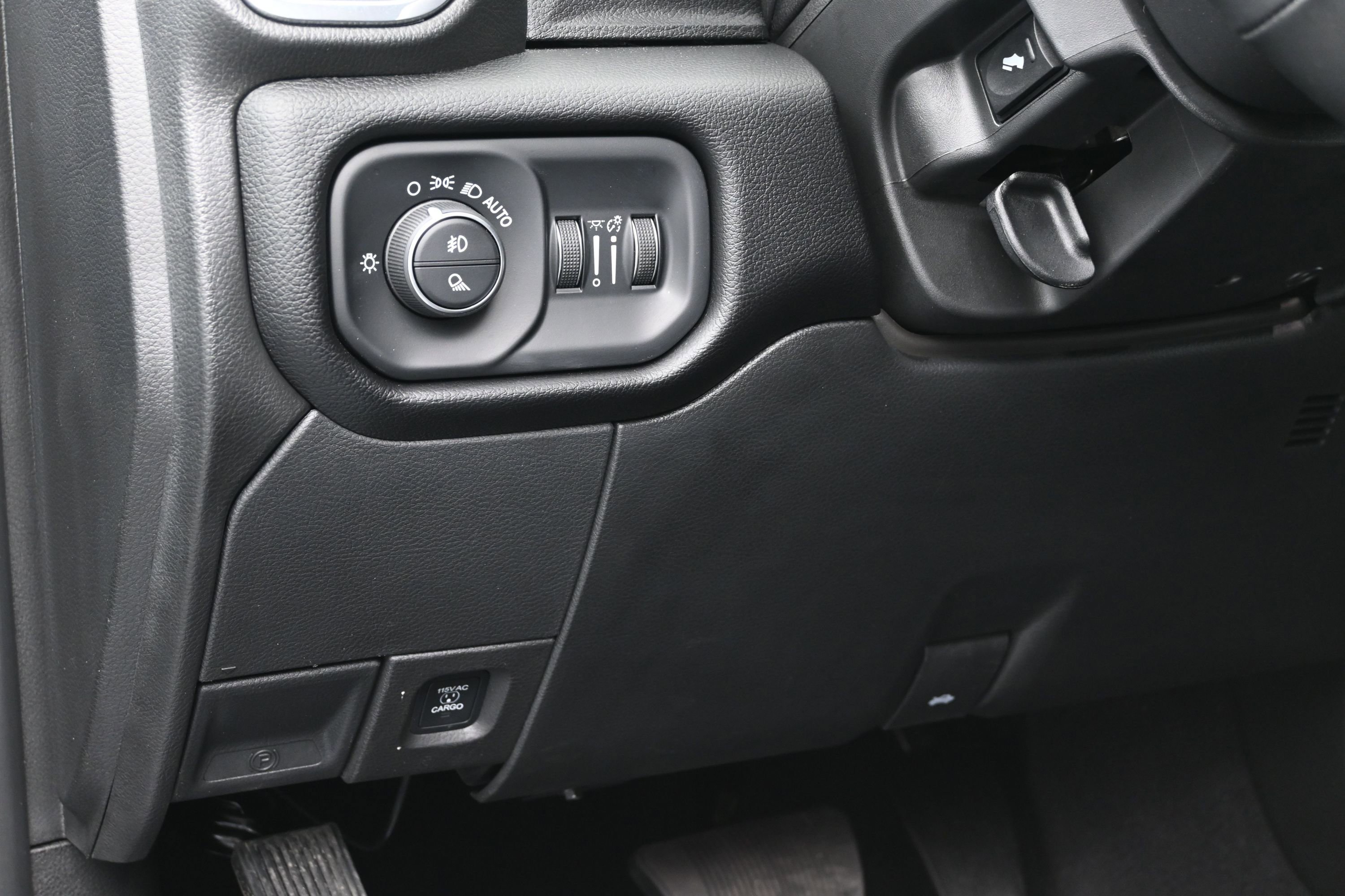 Used 2024 RAM 2500 Laramie w/ Night Edition AWD/4WD image 23