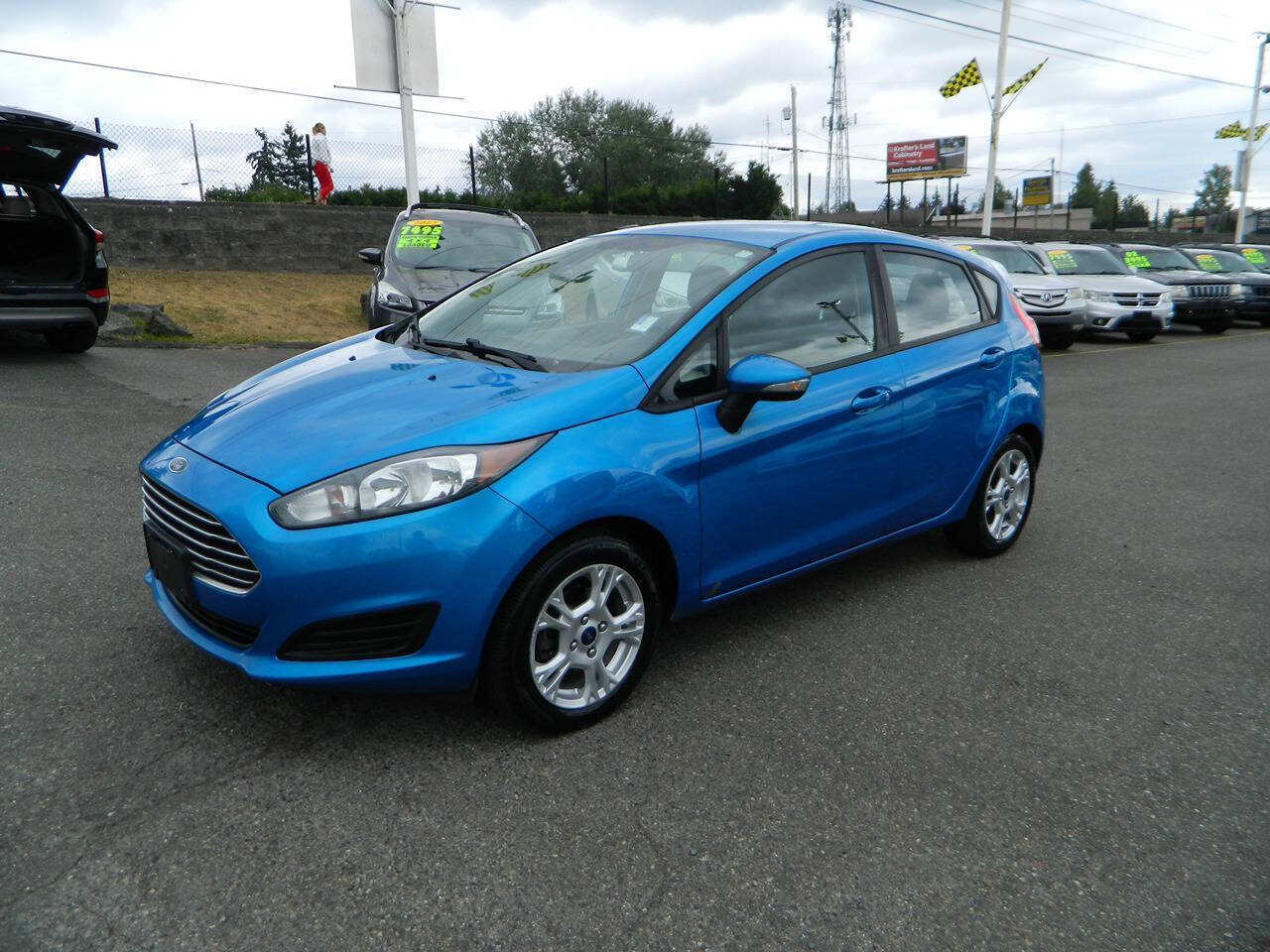 Used 2014 Ford Fiesta SE FWD image 4