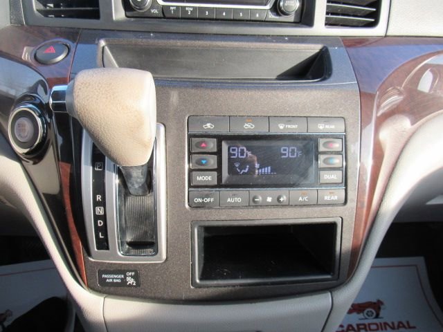 Used 2017 Nissan Quest SV image 17