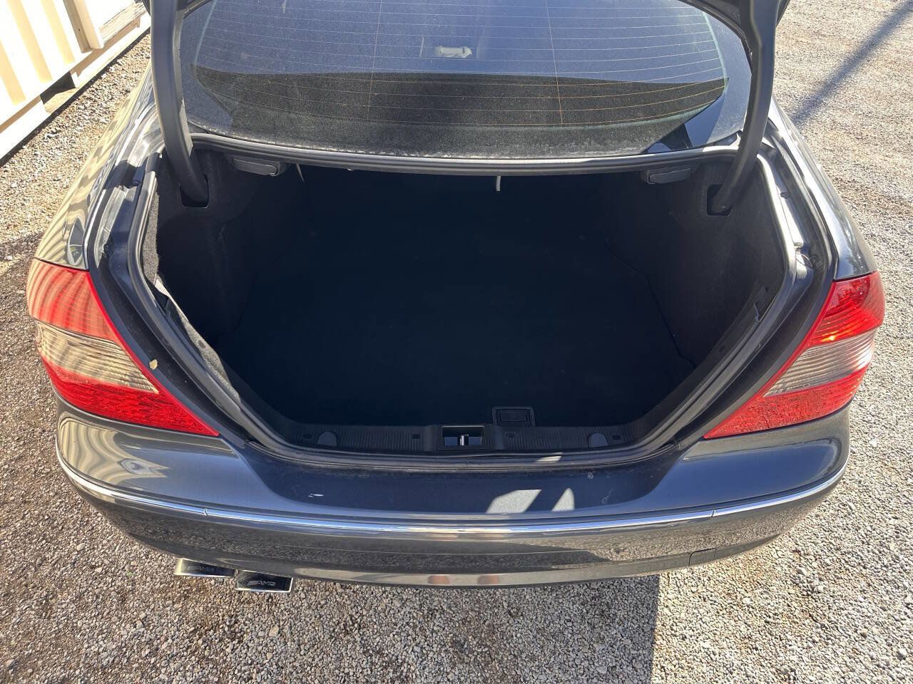 Used 2009 Mercedes-Benz CLK 550 Coupe image 6