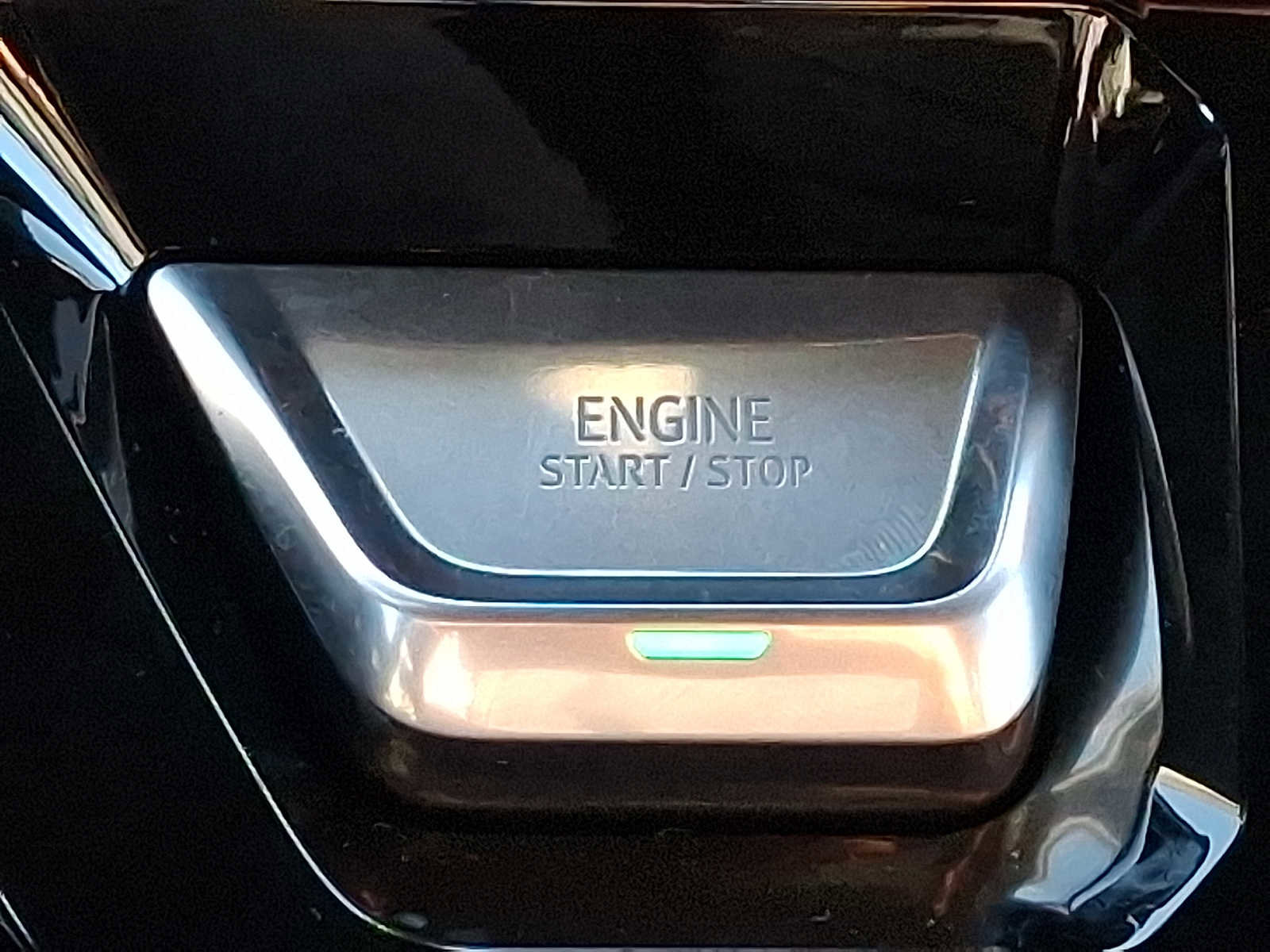 Used 2025 GMC Sierra 1500 AT4 w/ AT4 Premium Package image 23