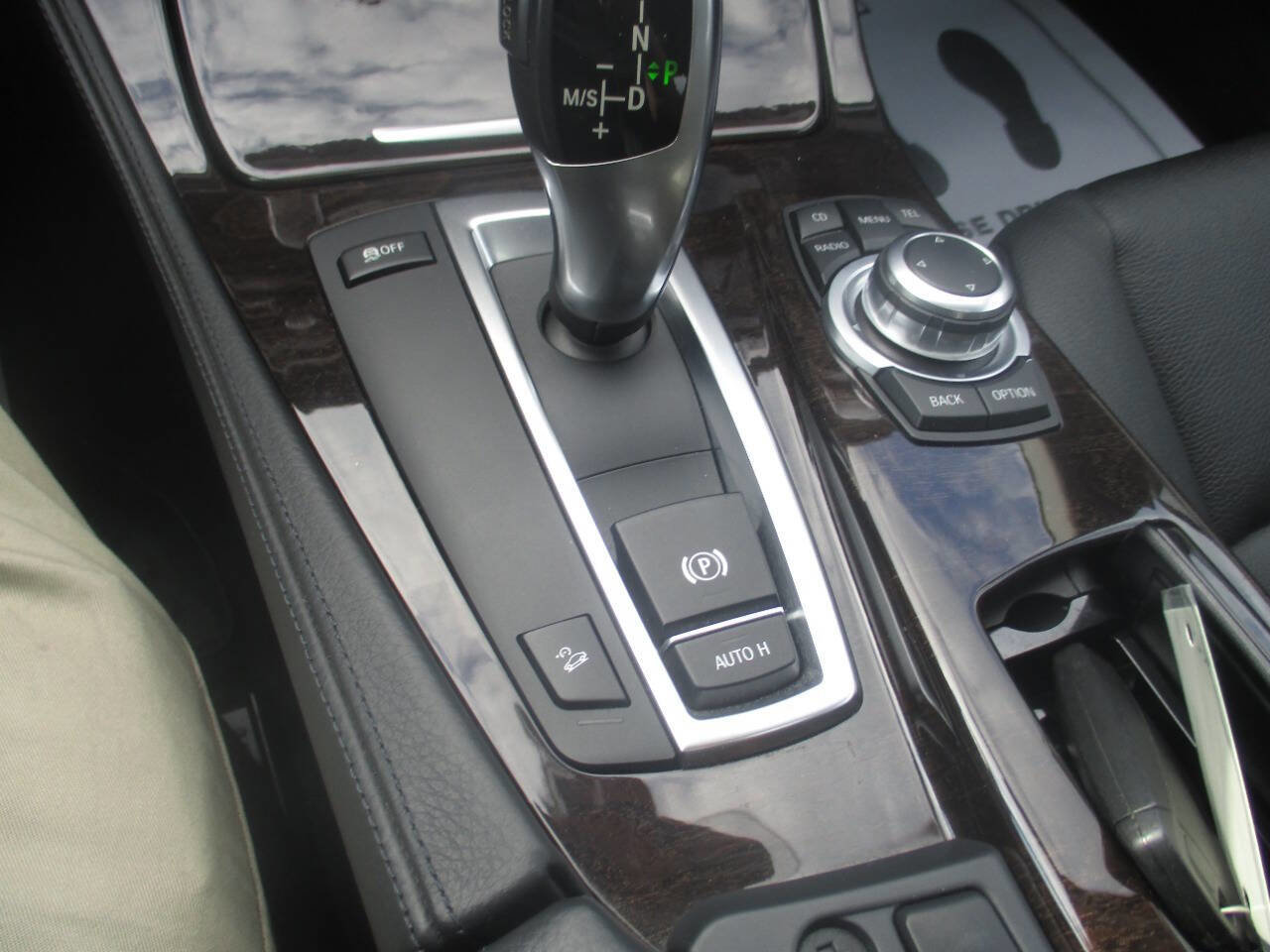 Used 2011 BMW 535i xDrive Sedan image 21