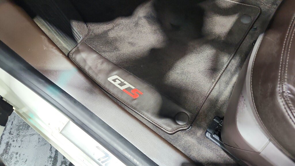 Used 2014 Maserati Quattroporte GTS RWD image 28