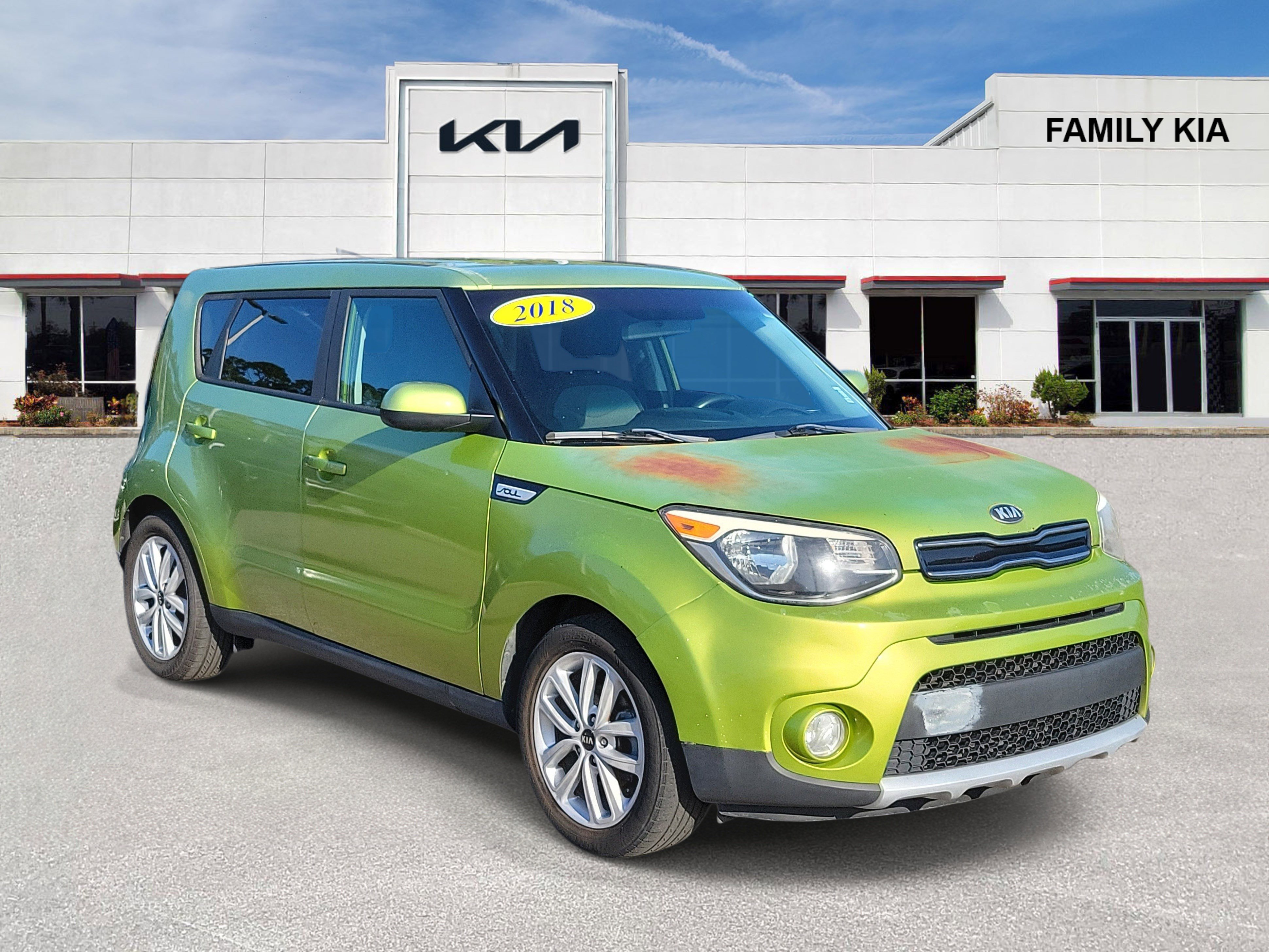 Used 2018 Kia Soul + image 1