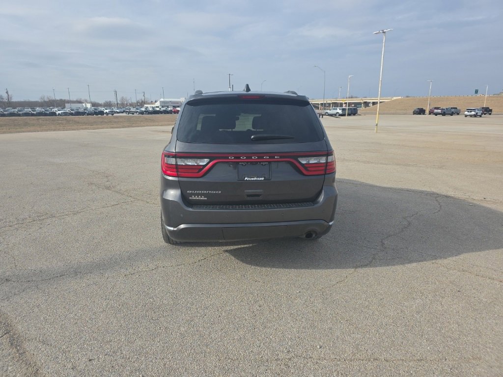 Used 2020 Dodge Durango SXT image 4